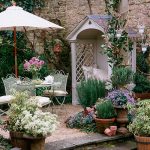 20 Most Beautiful Vintage Garden Ideas